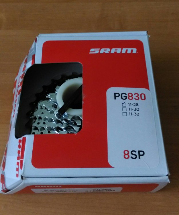 kaseta sram pg 830.jpg